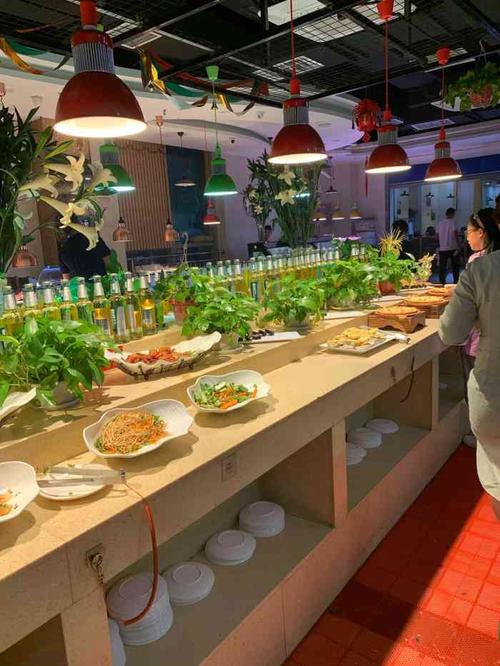 寶業(yè)自助餐多少錢一個人